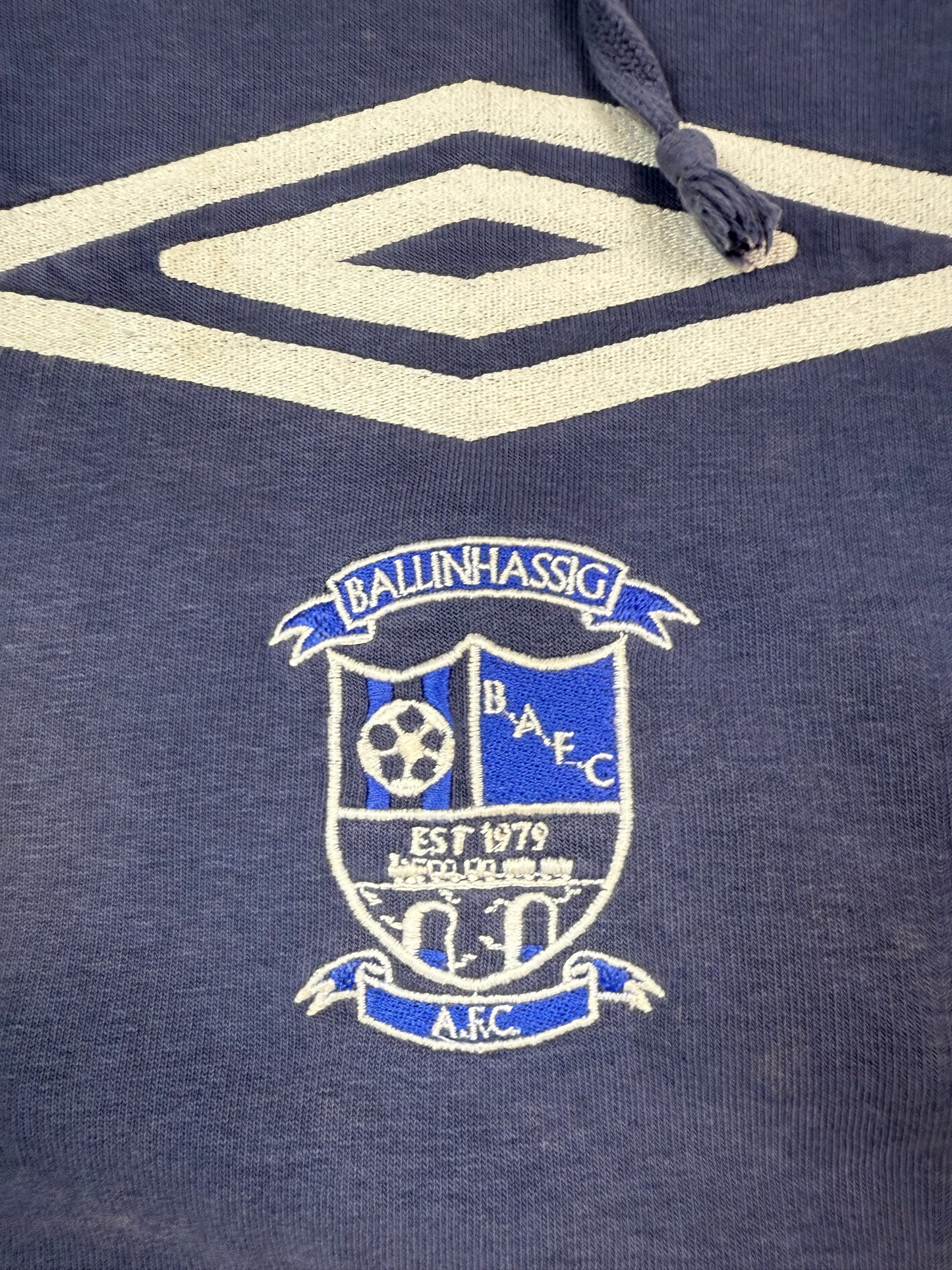 Vintage Umbro football centre logo hoodie (S)