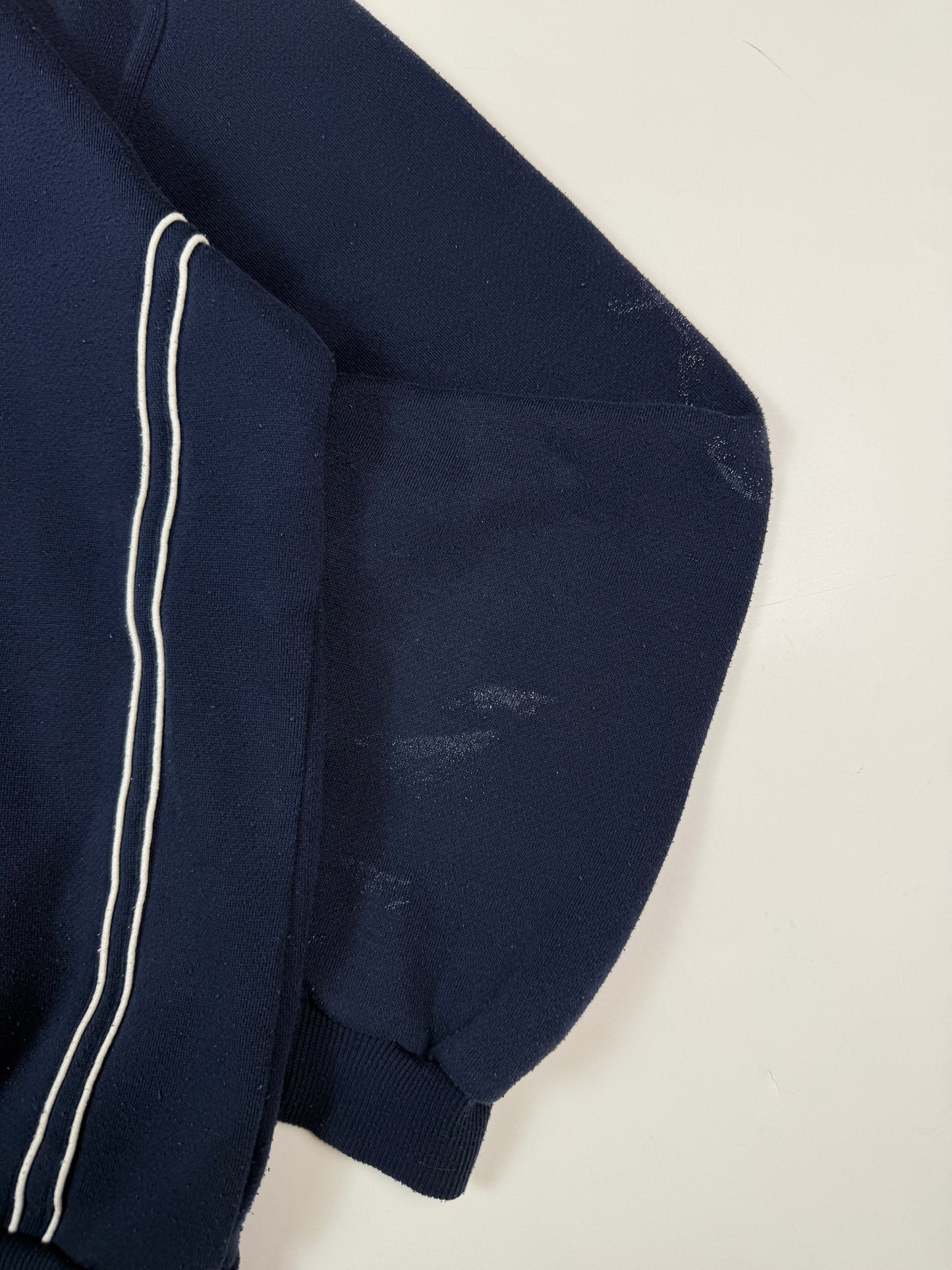 Vintage Umbro spell out sweatshirt (M)