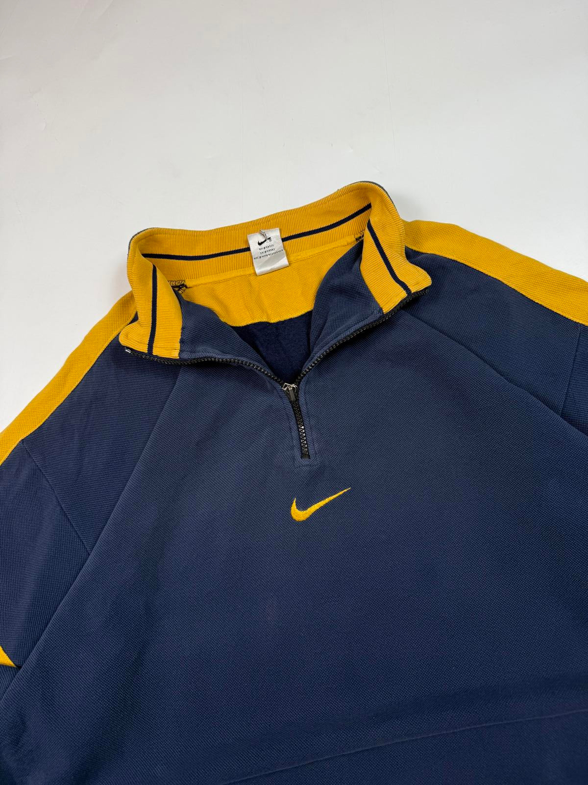 Vintage 90s Nike centre swoosh quarter zip sweatshirt (XL)