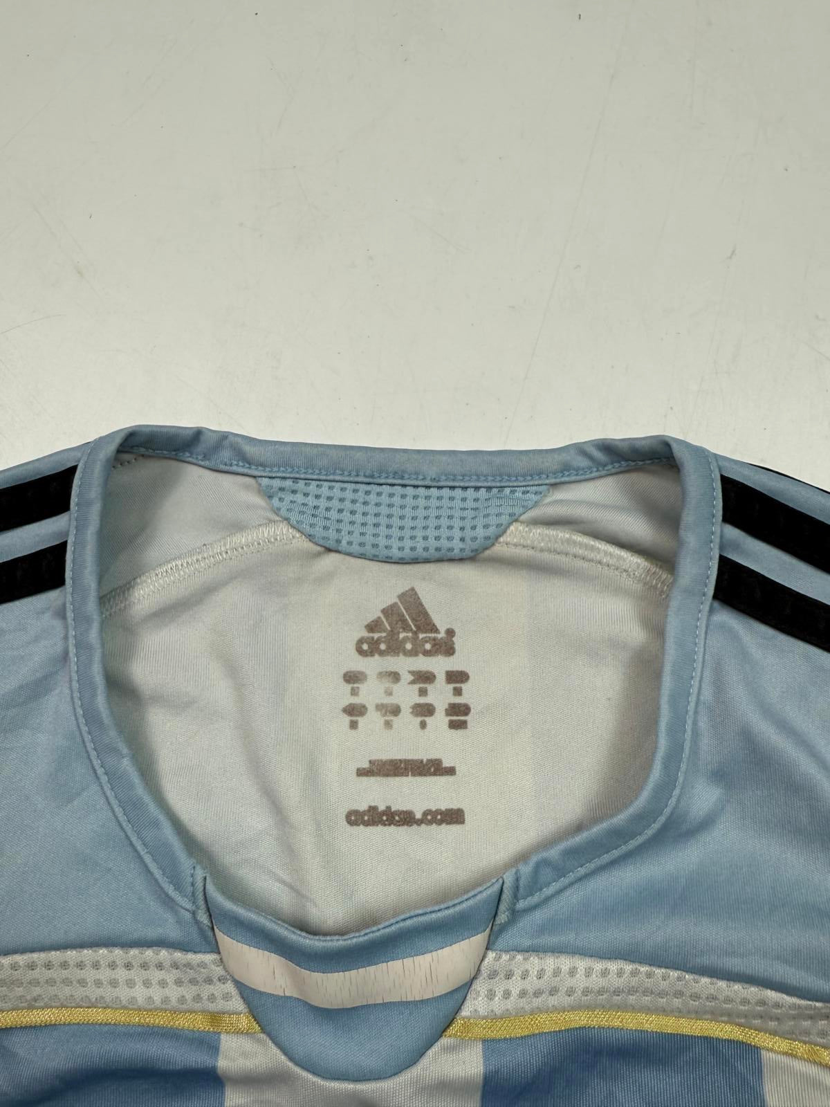 Vintage Argentina 2006/07 Adidas football shirt (M)