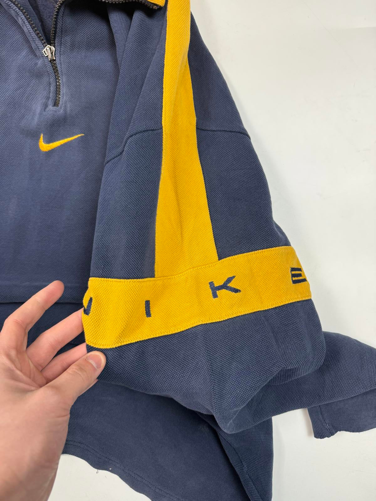 Vintage 90s Nike centre swoosh quarter zip sweatshirt (XL)