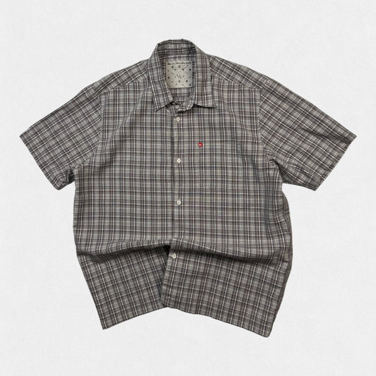 Vintage Y2K Quiksilver checkered short sleeve shirt (L)