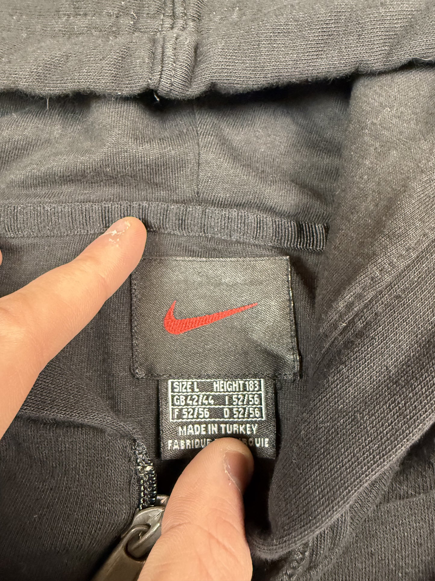 Vintage 90s Nike mini swoosh zip up hoodie (L)