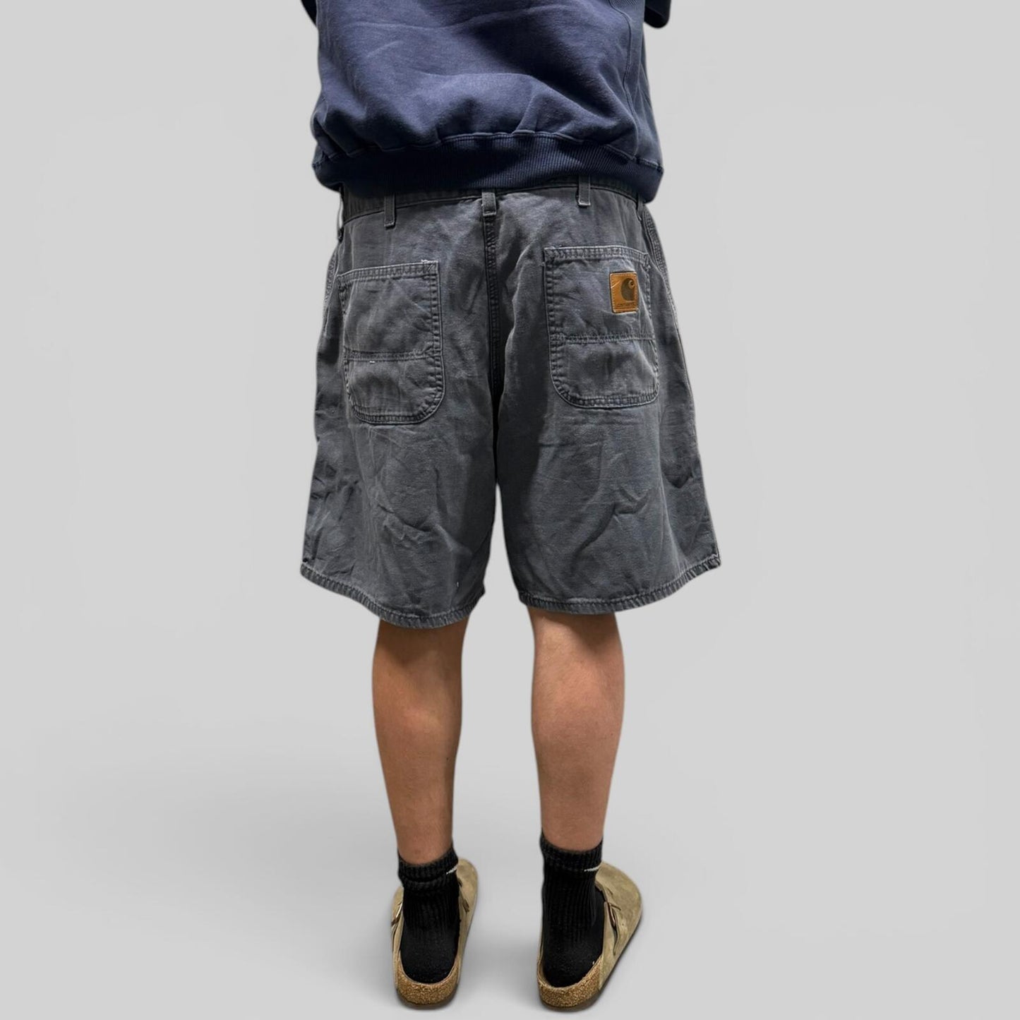 Vintage Carhartt baggy carpenter shorts (W36)