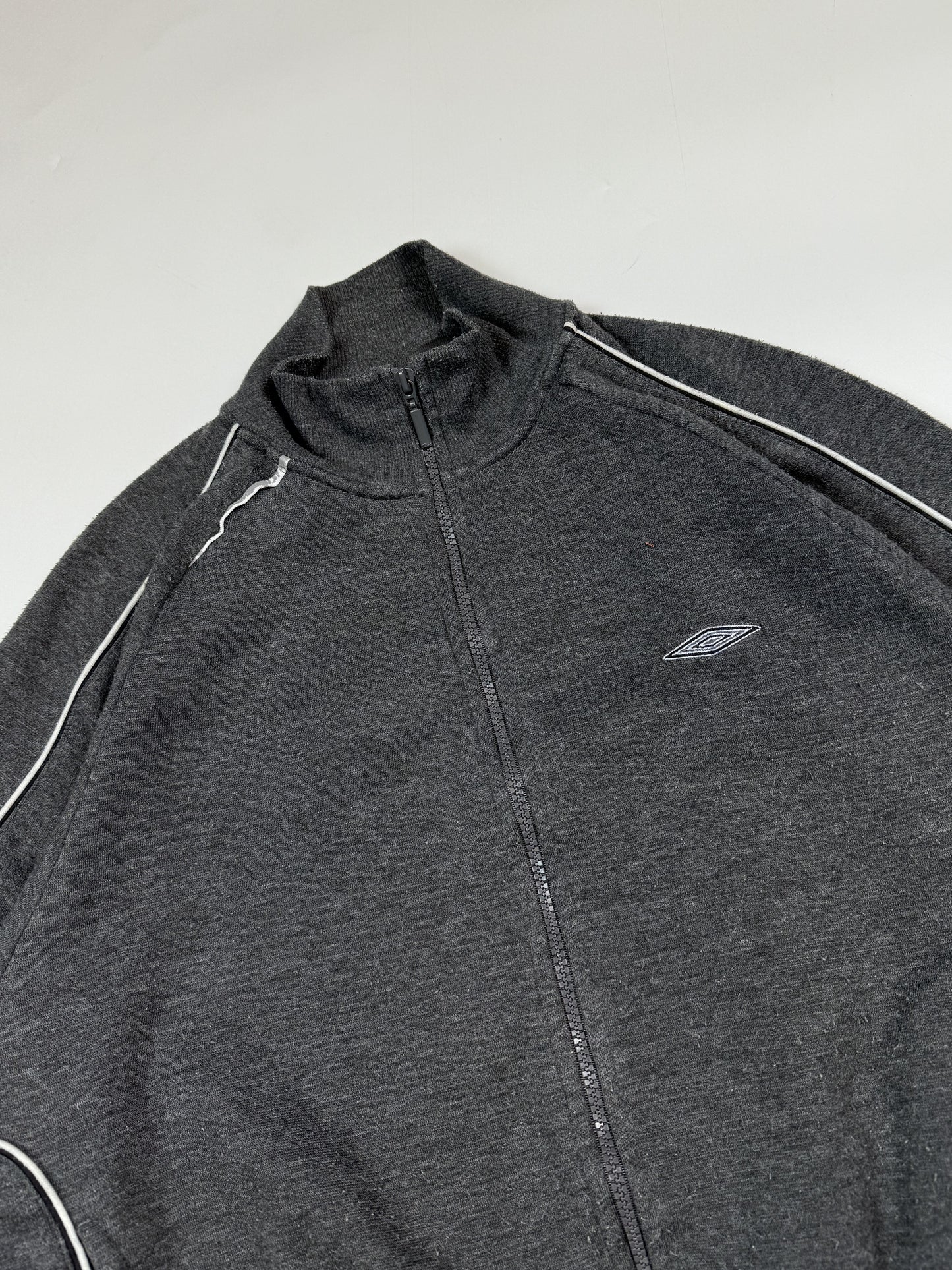 Vintage Umbro full zip sweatshirt (S)