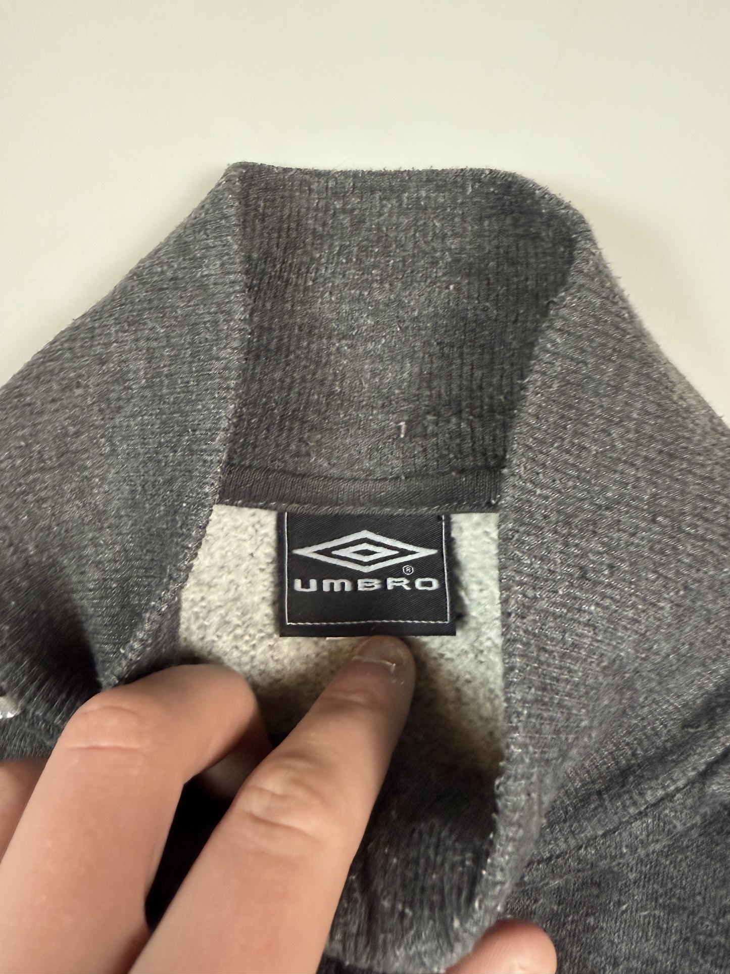 Vintage Umbro full zip sweatshirt (S)