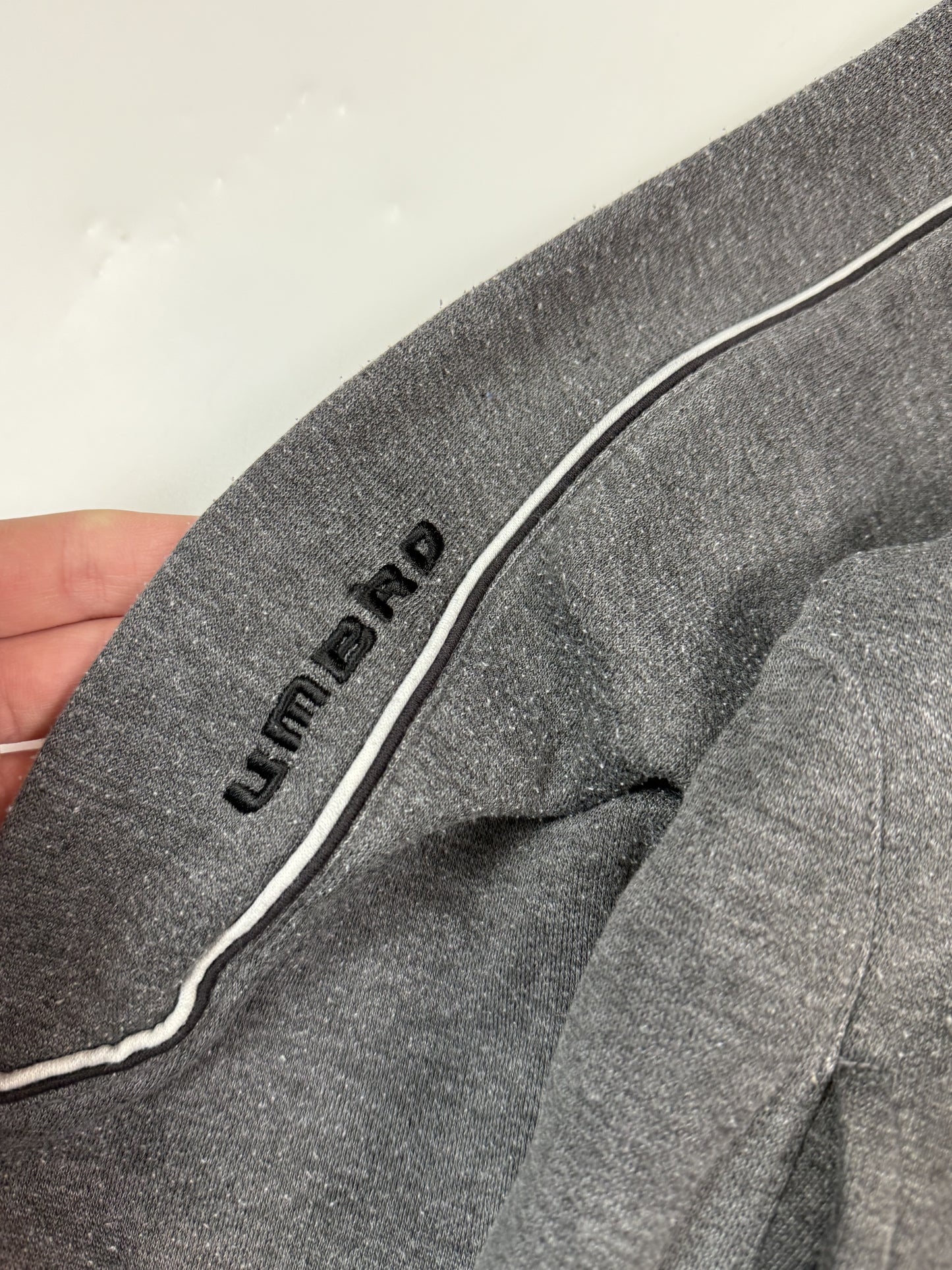 Vintage Umbro quarter zip sweatshirt (L)