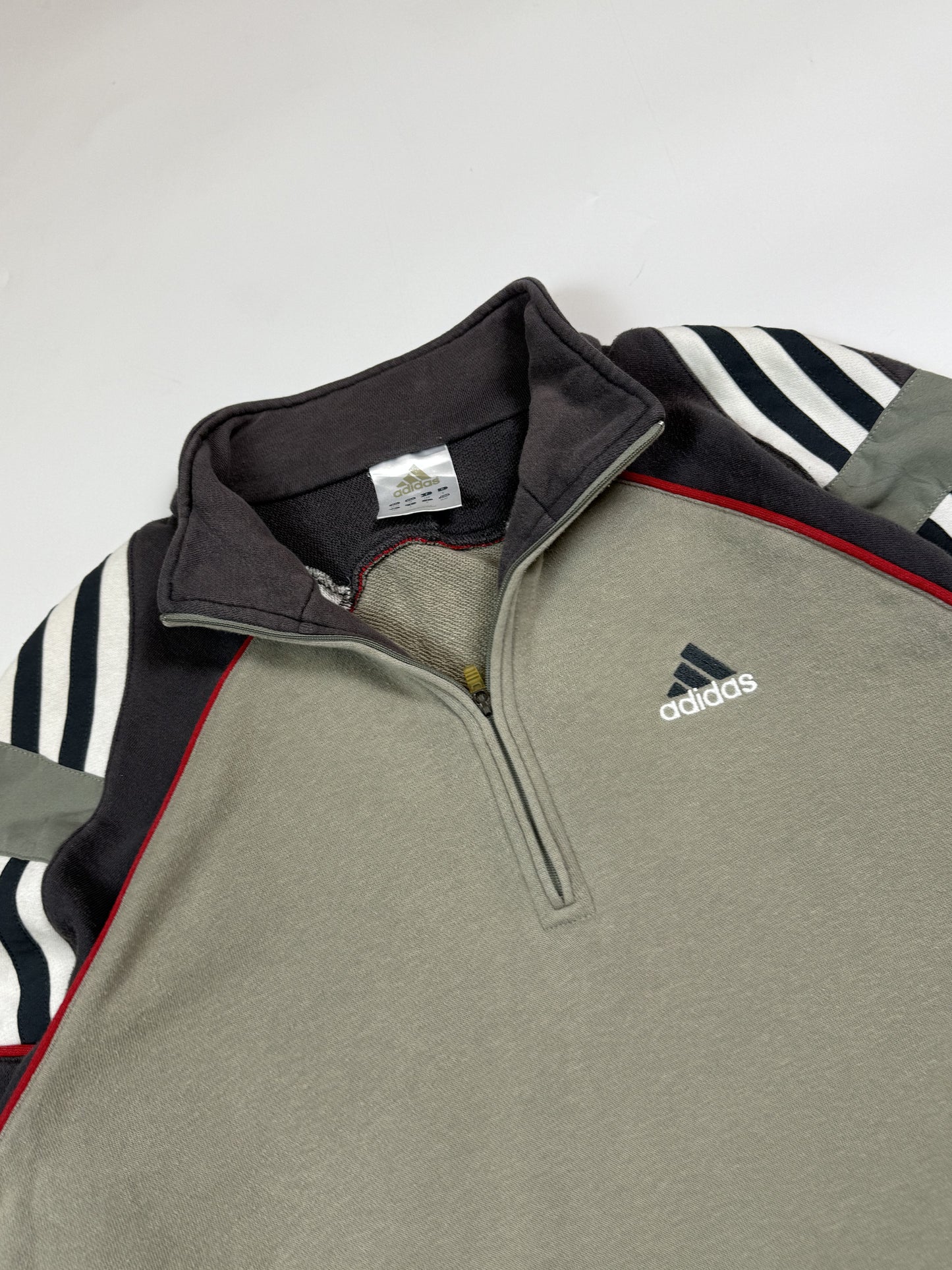 Vintage Adidas quarter zip sweatshirt (M)