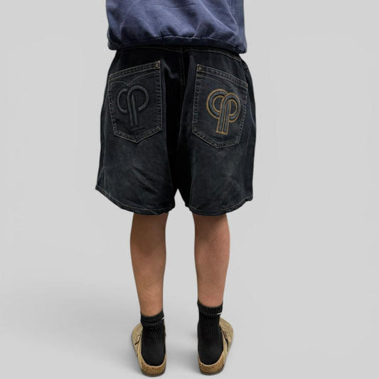 Vintage Y2K Pelle Pelle baggy hip hop jorts (W40)