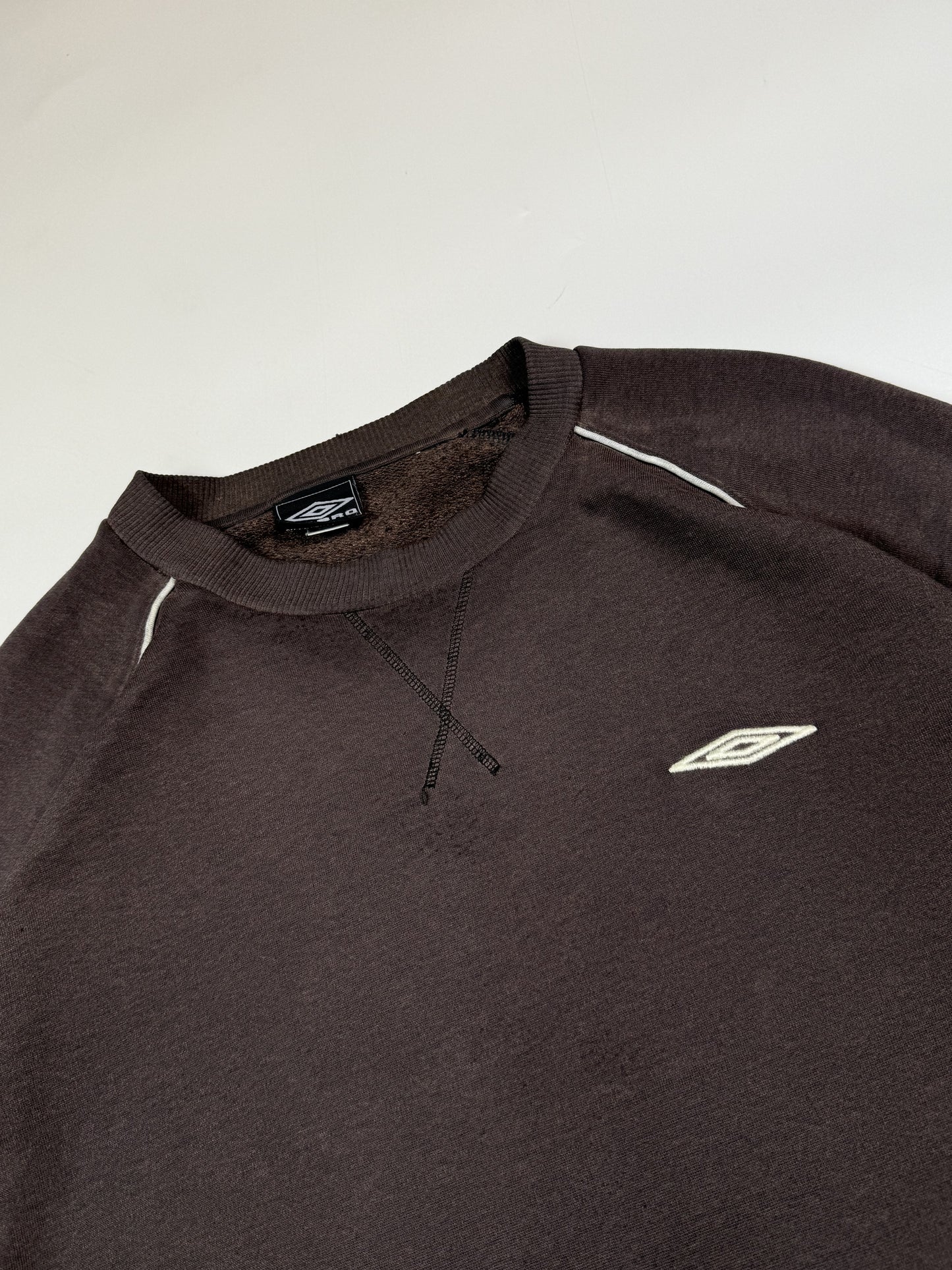 Vintage Umbro small logo sweatshirt (XL)