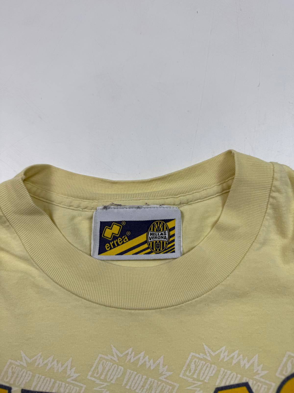 Vintage 90s Hellas Verona errea football tee (M)