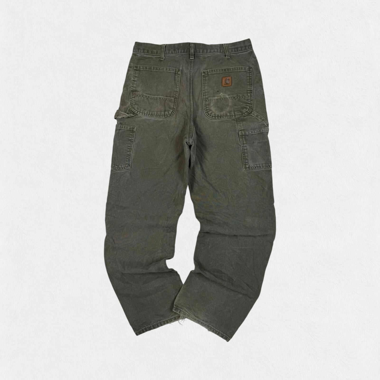 Vintage Carhartt baggy carpenter pants (W32)