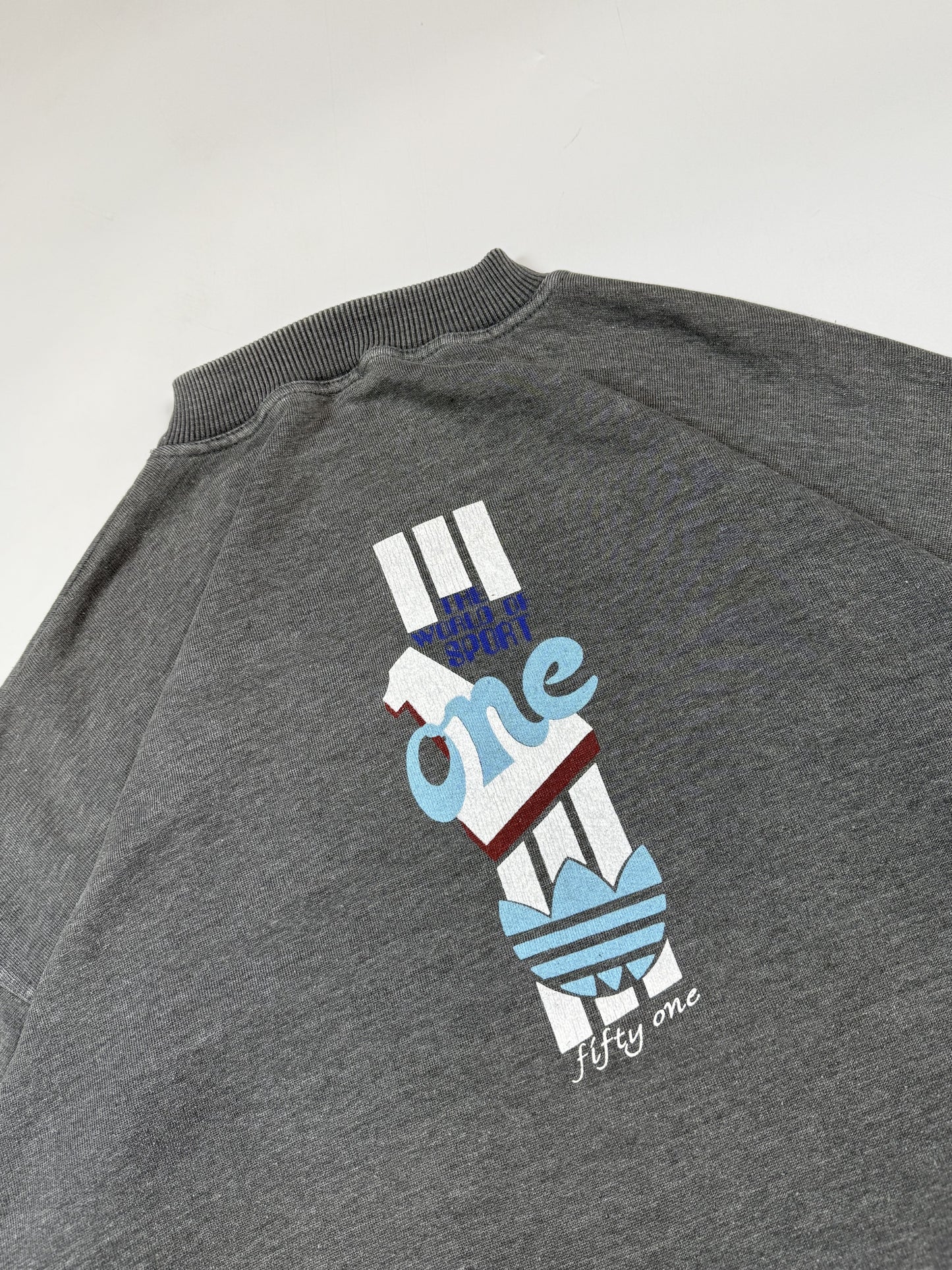 Vintage 80s Adidas originals small logo sweatshirt (L)