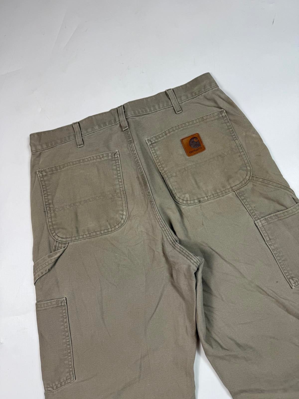 Carhartt baggy carpenter pants (W32)
