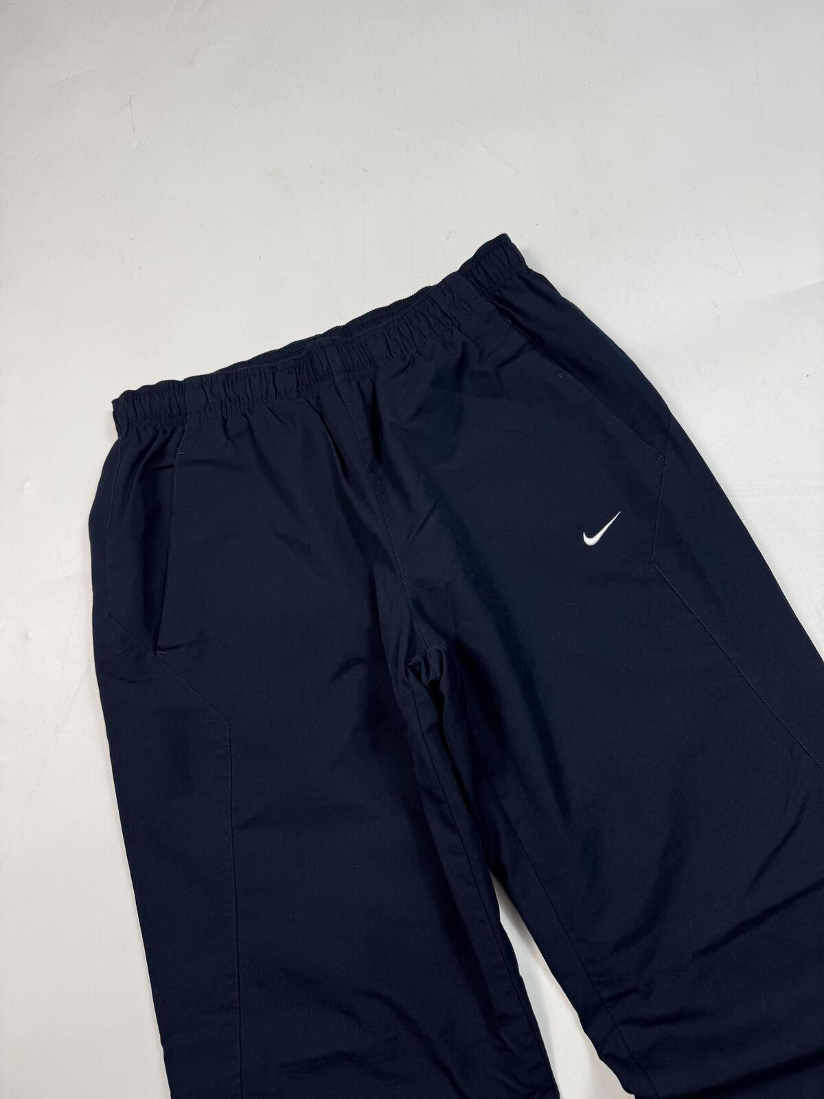 Vintage Y2K Nike baggy track pants (M)