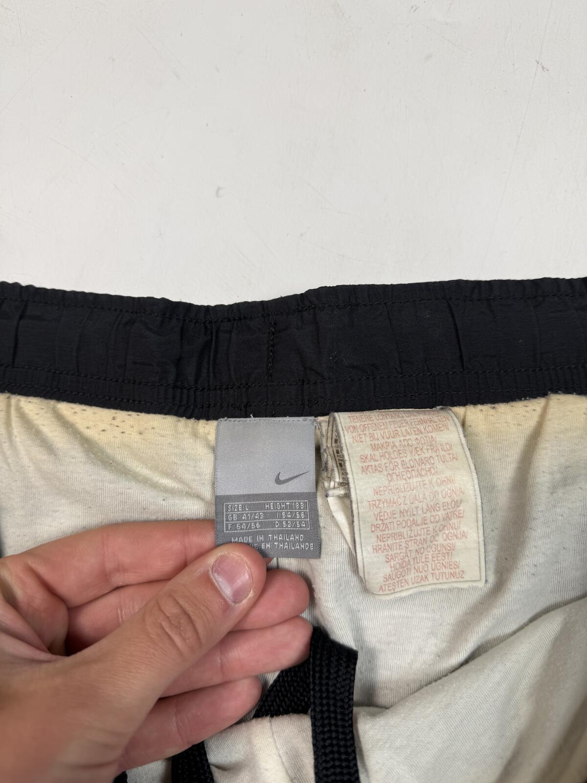 Vintage Y2K Nike baggy track pants (L)