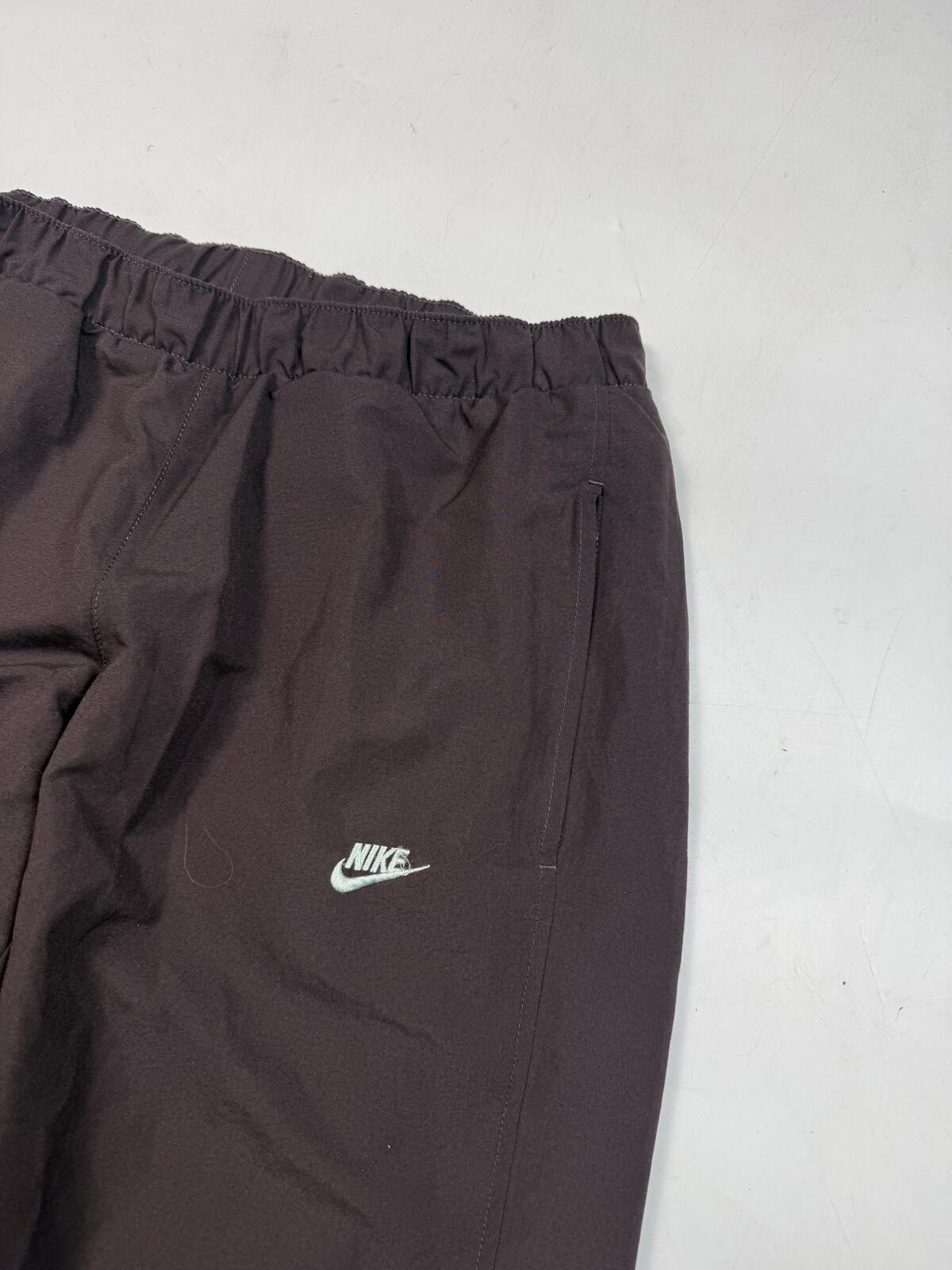 Vintage Y2K Nike baggy track pants (S)