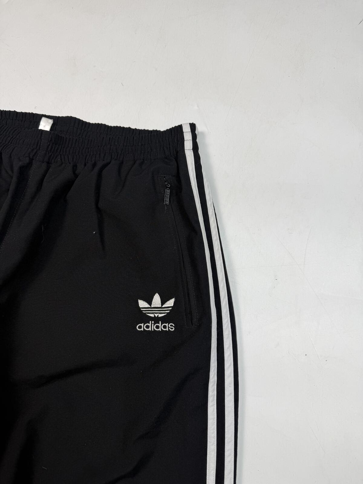 Vintage 90s Adidas originals baggy track pants (L)