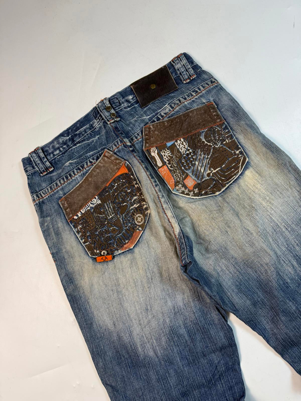Vintage Y2K Akademiks baggy hip hop jeans (W34)