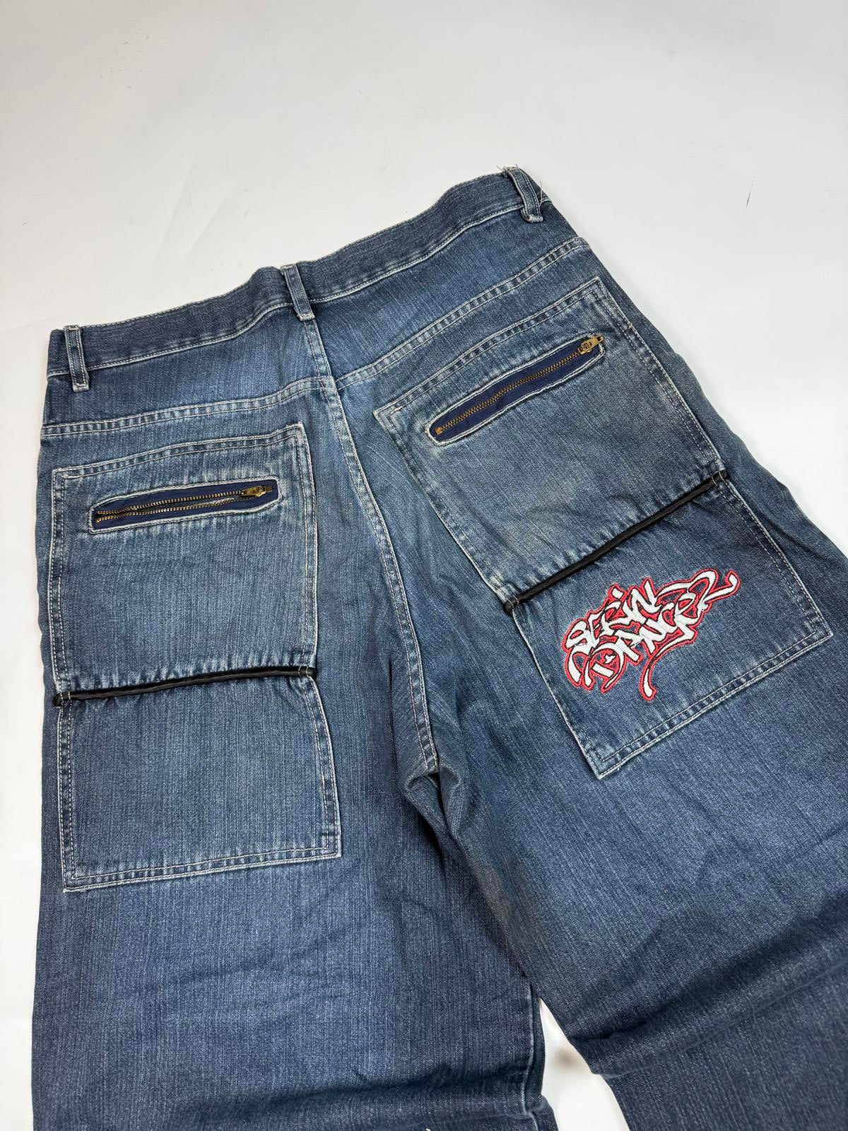 Vintage Y2K super baggy hip hop Jeans (W34)