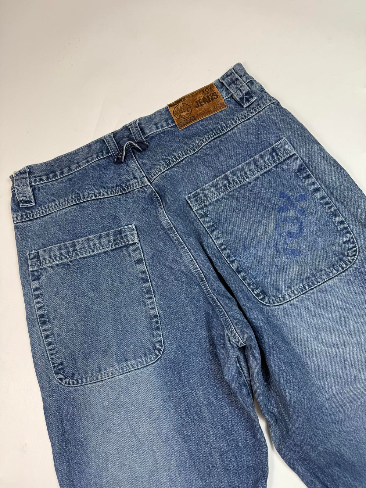 Vintage Y2K baggy hip hop Jeans (W36)