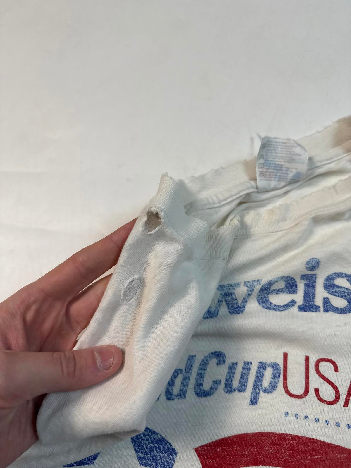 Vintage Budweiser world cup 1994 graphic tee (XL)