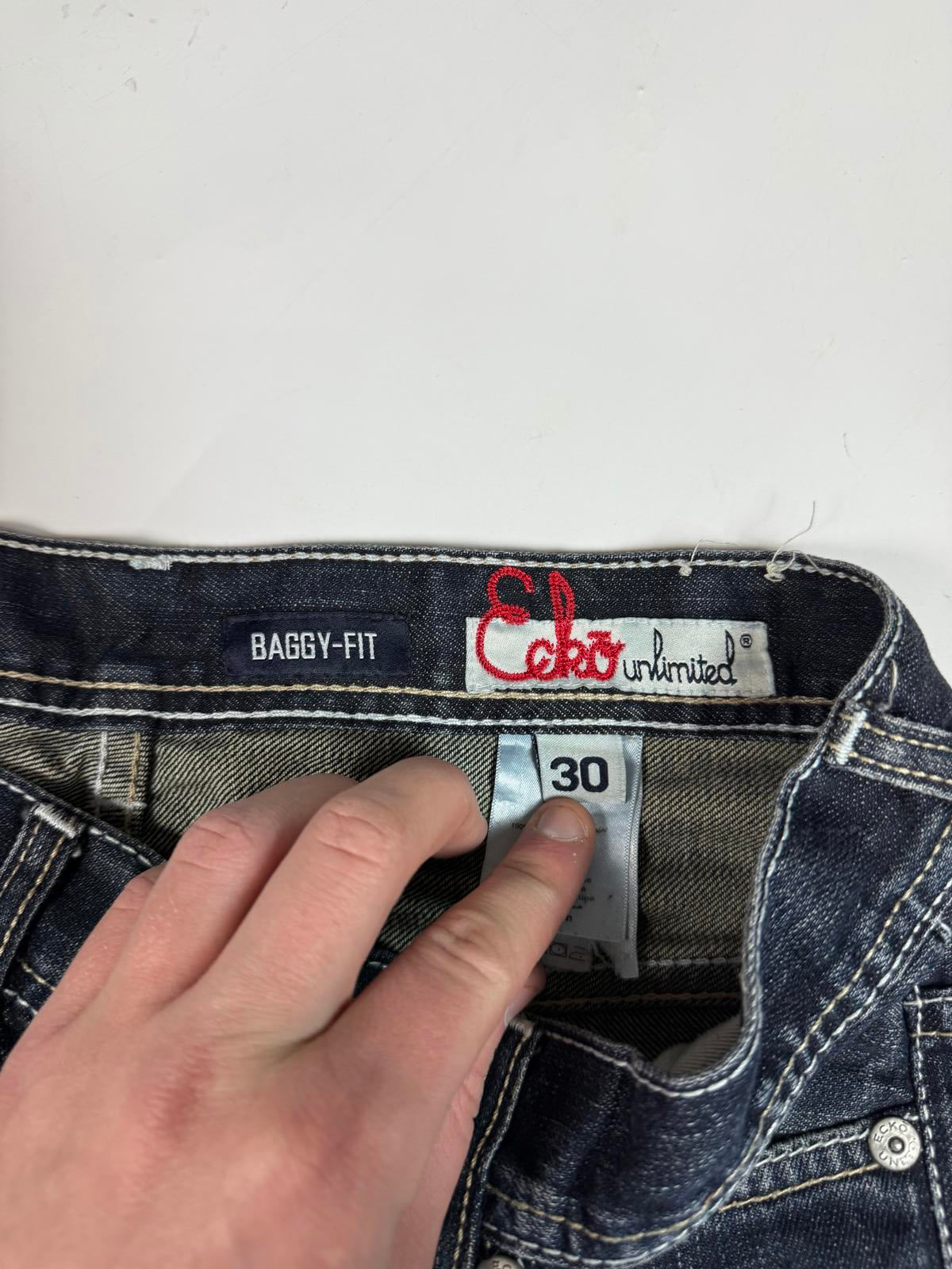 Vintage Ecko Unltd baggy hip hop Jeans (W30)