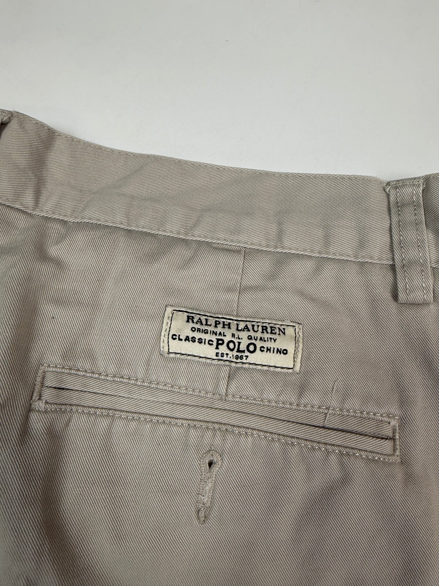 Vintage Polo Ralph Lauren baggy chino shorts (W30)
