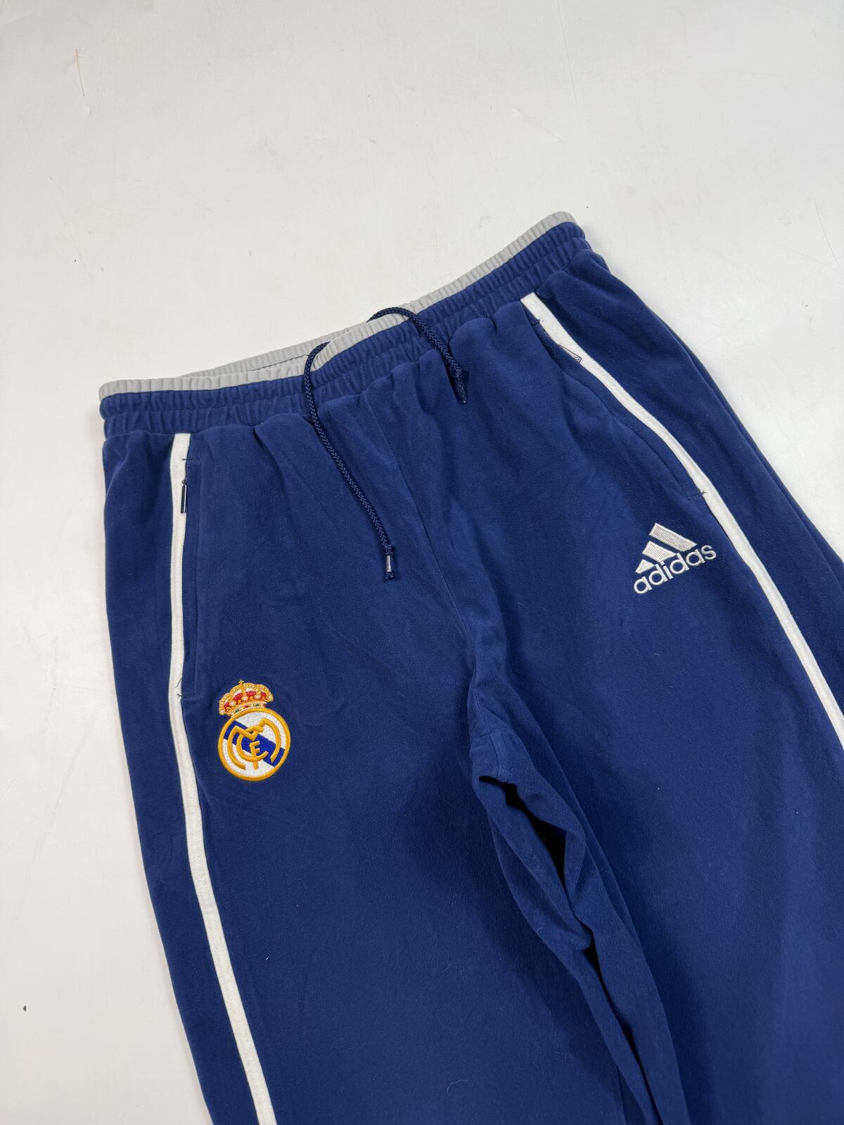 Vintage Real Madrid 2000/01 Adidas velour track pants (S)
