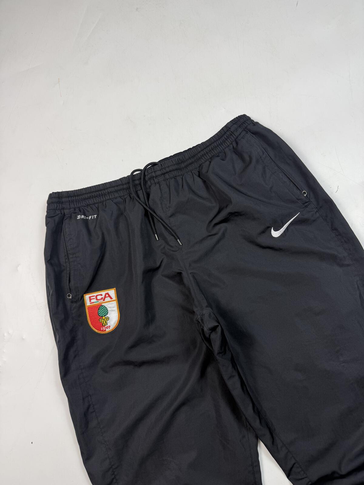 Vintage Augsburg Nike football baggy track pants (XL)