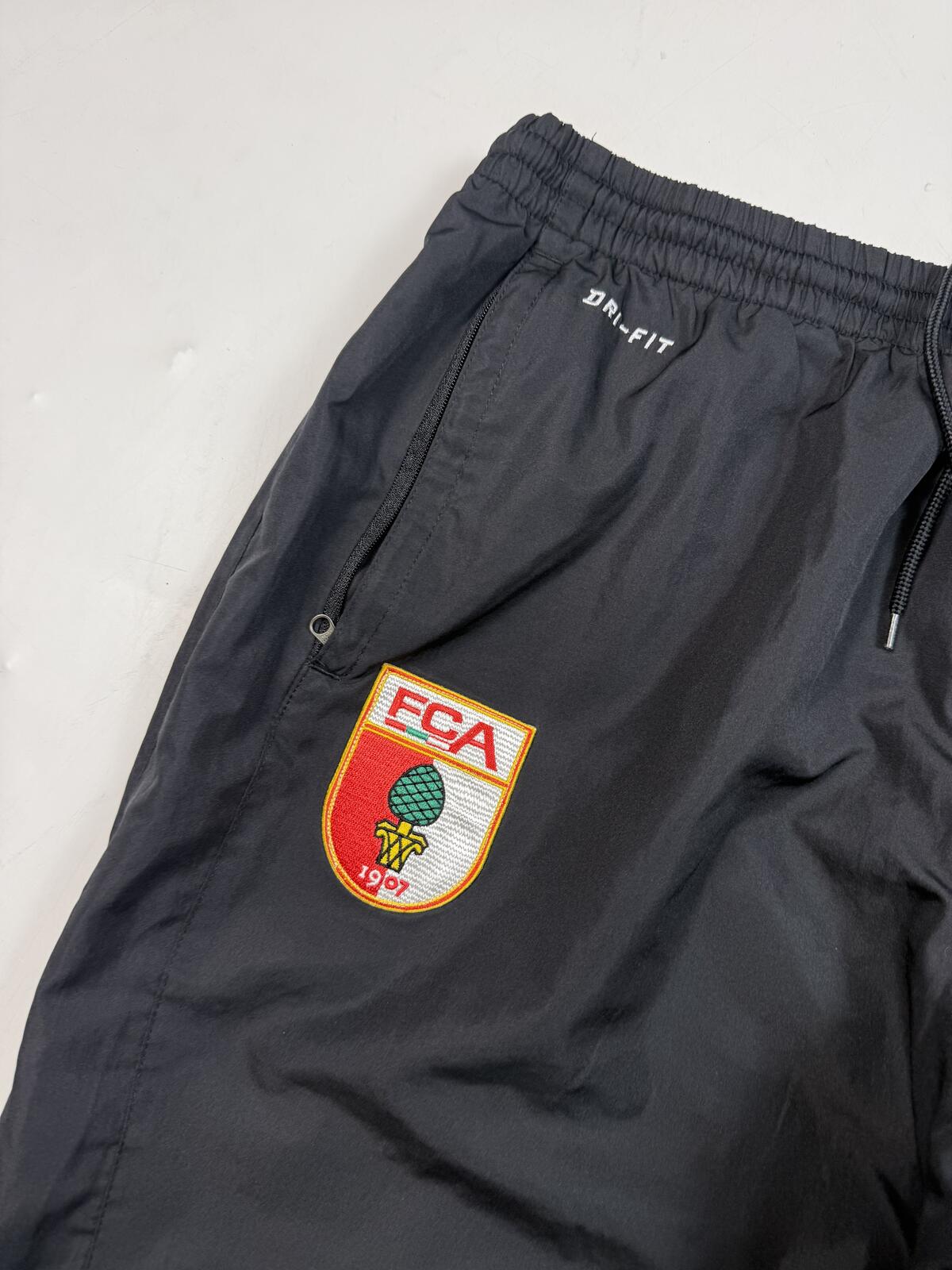 Vintage Augsburg Nike football baggy track pants (XL)