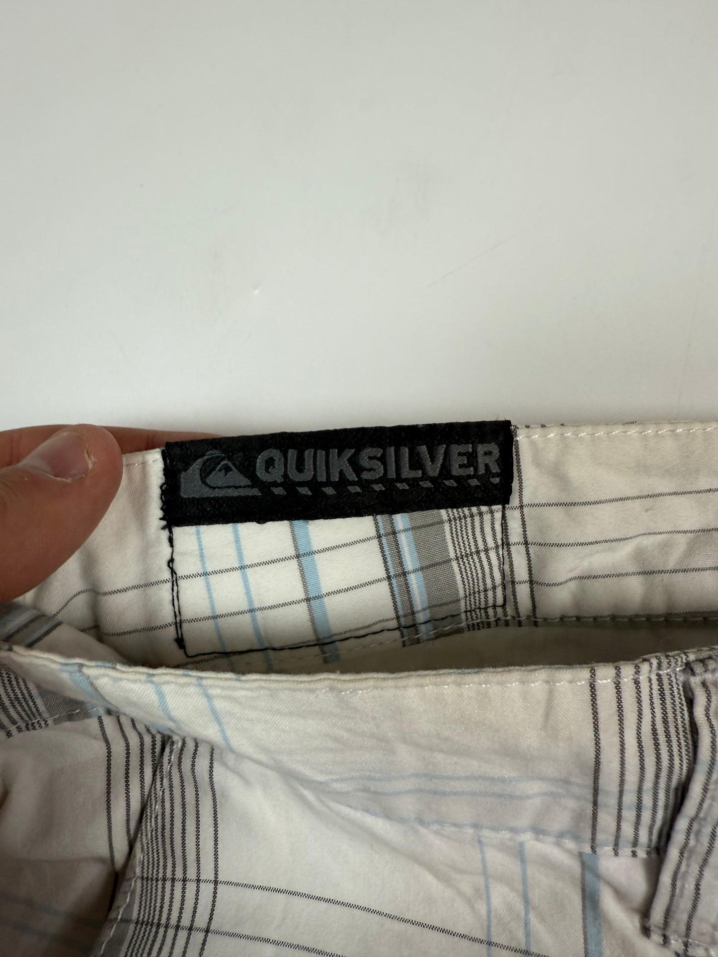 Vintage Quiksilver baggy checkered shorts (W30)