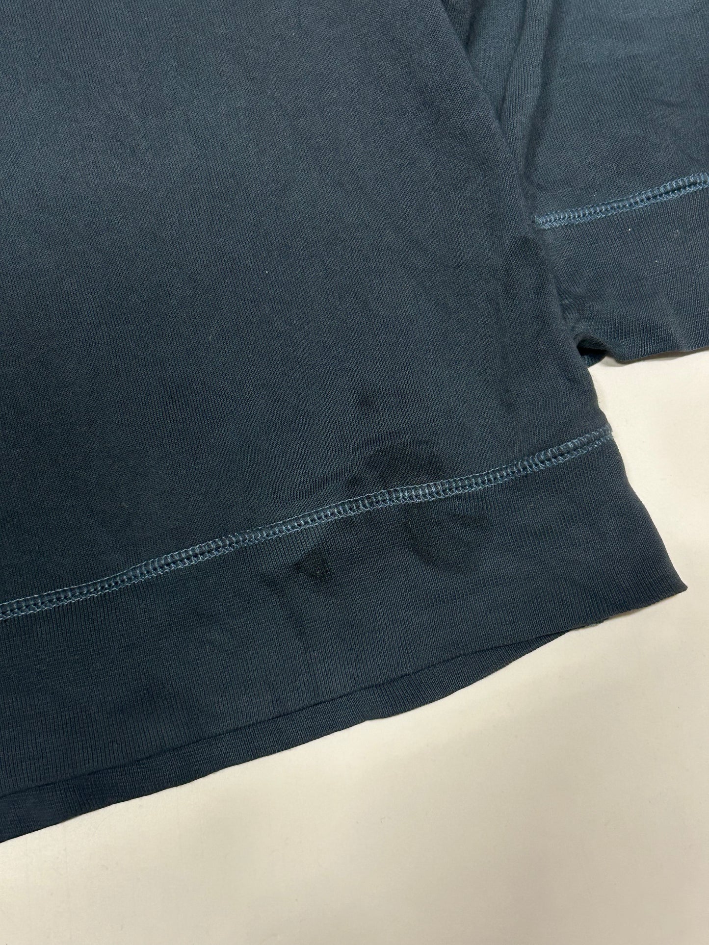 Vintage Nike mini swoosh sweatshirt (M)