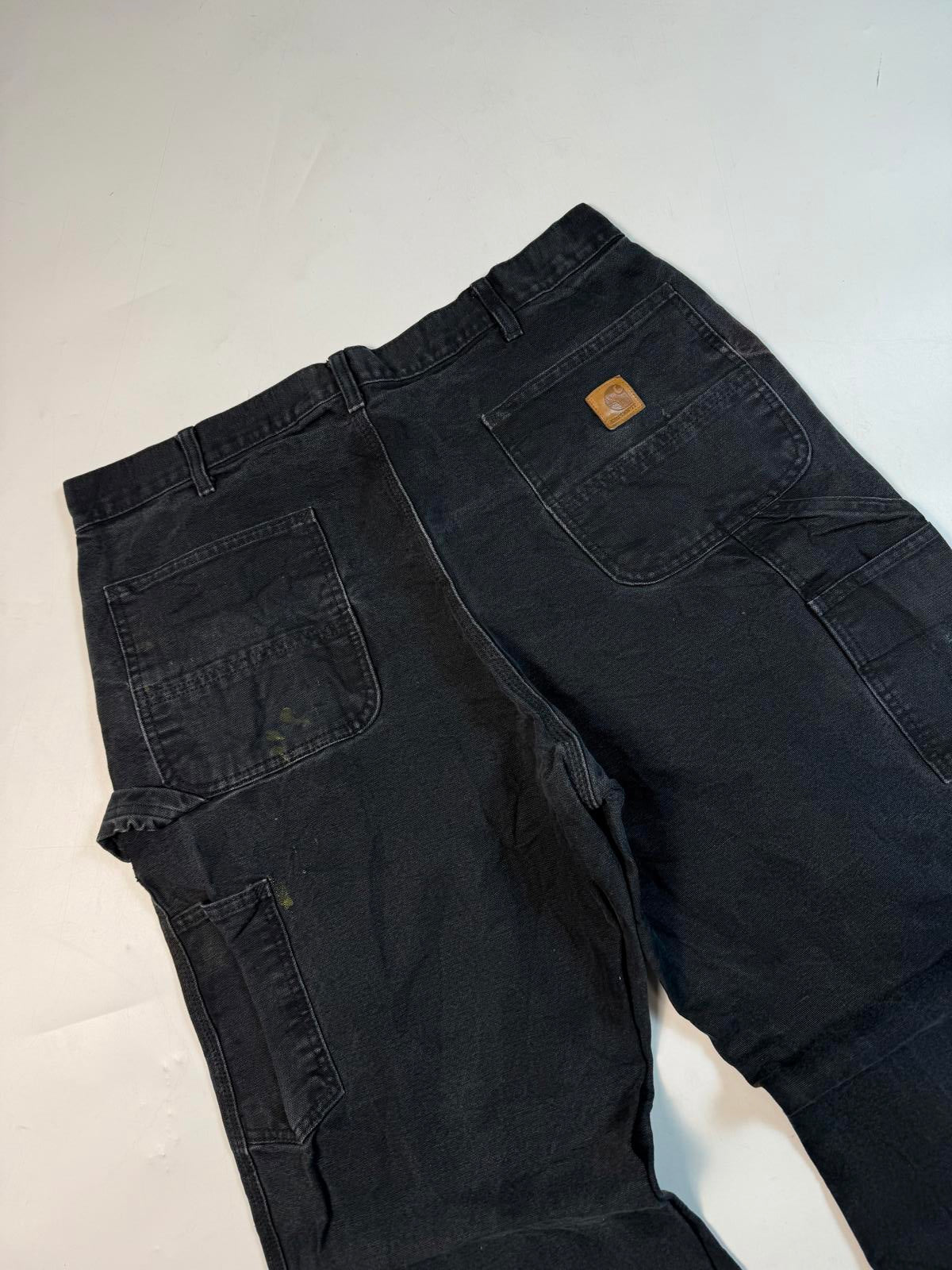Carhartt baggy carpenter pants (W38)