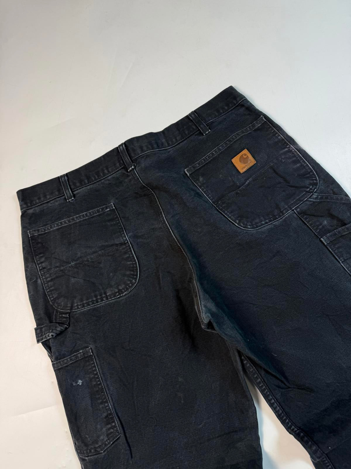 Carhartt baggy carpenter pants (W38)