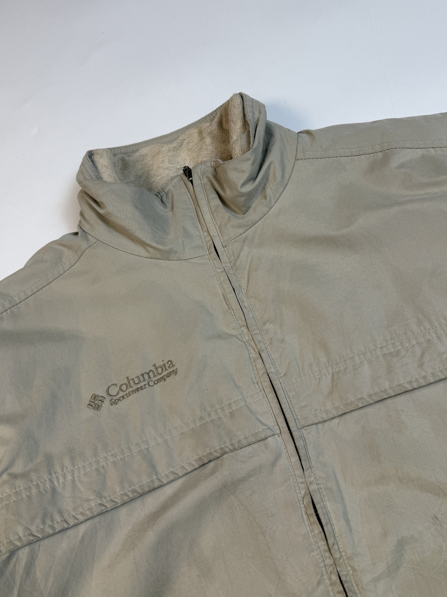 Columbia jacket (L)