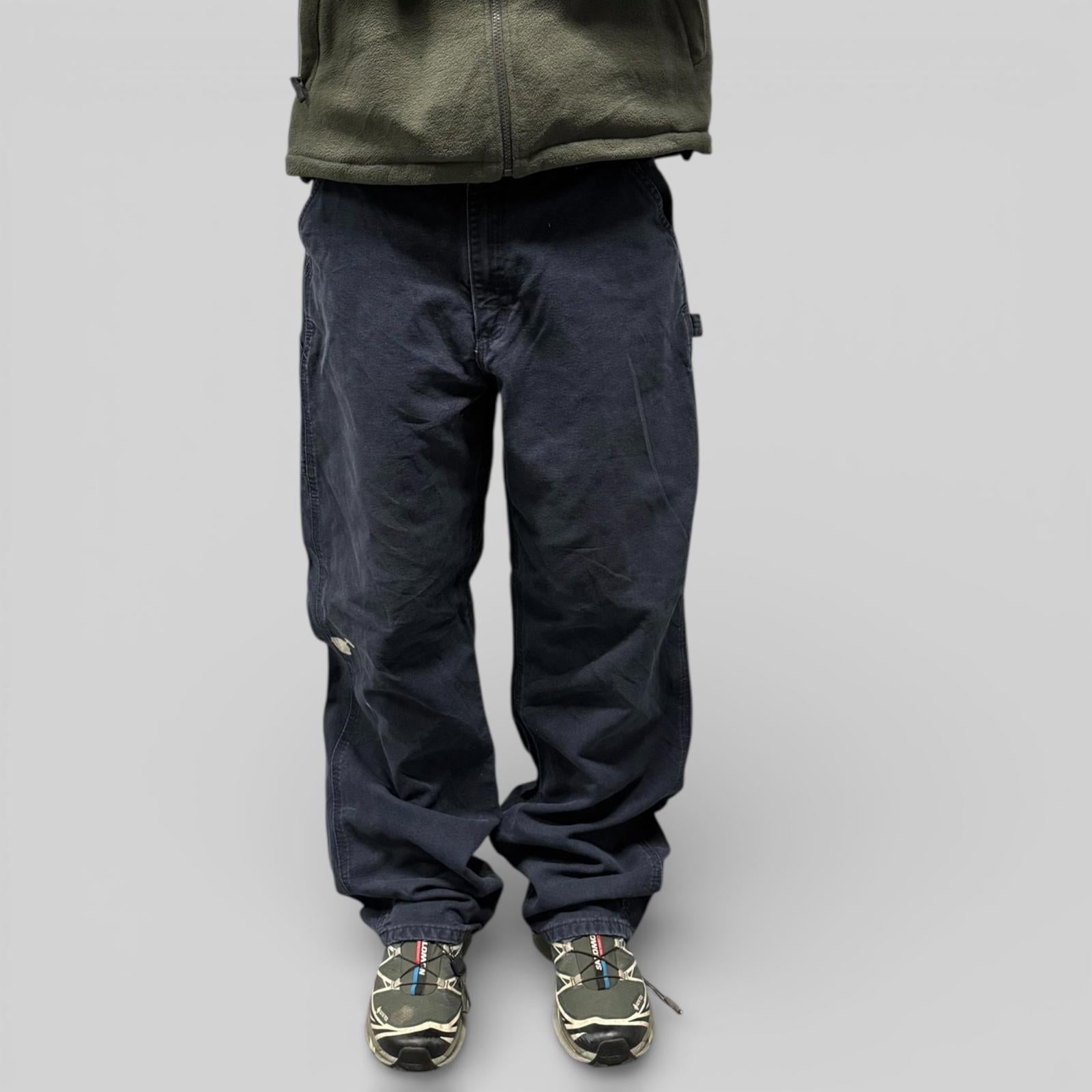 Carhartt baggy carpenter pants (W34)