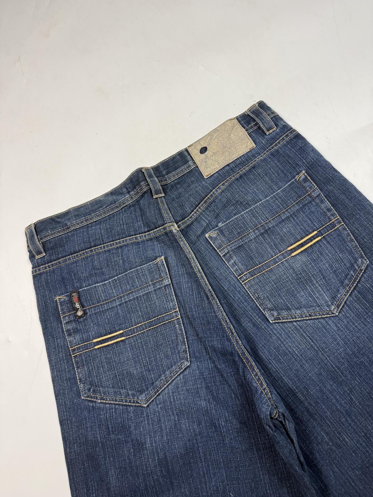 Vintage Y2K baggy hip hop denim jean shorts (W40)