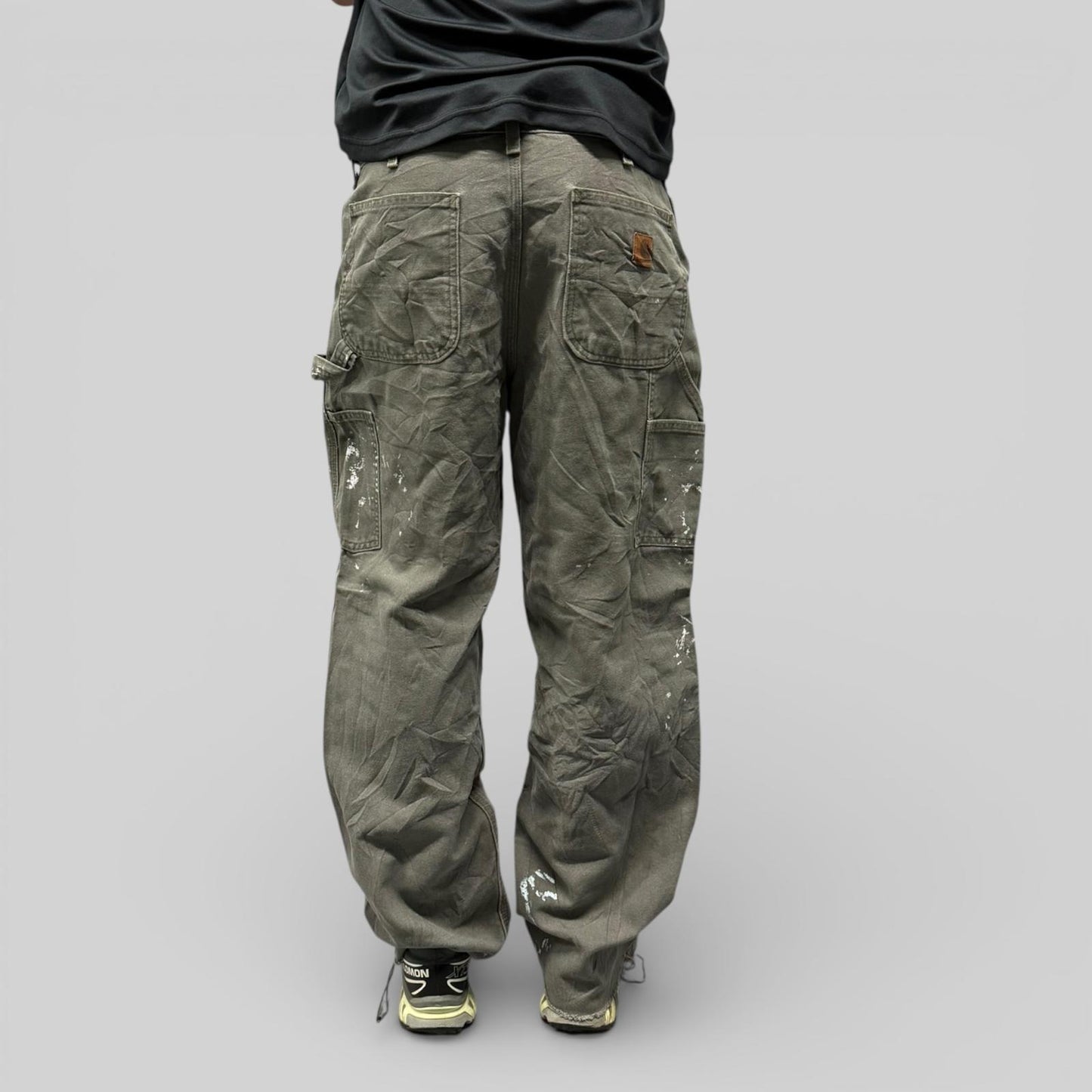 Carhartt baggy carpenter pants (W33)
