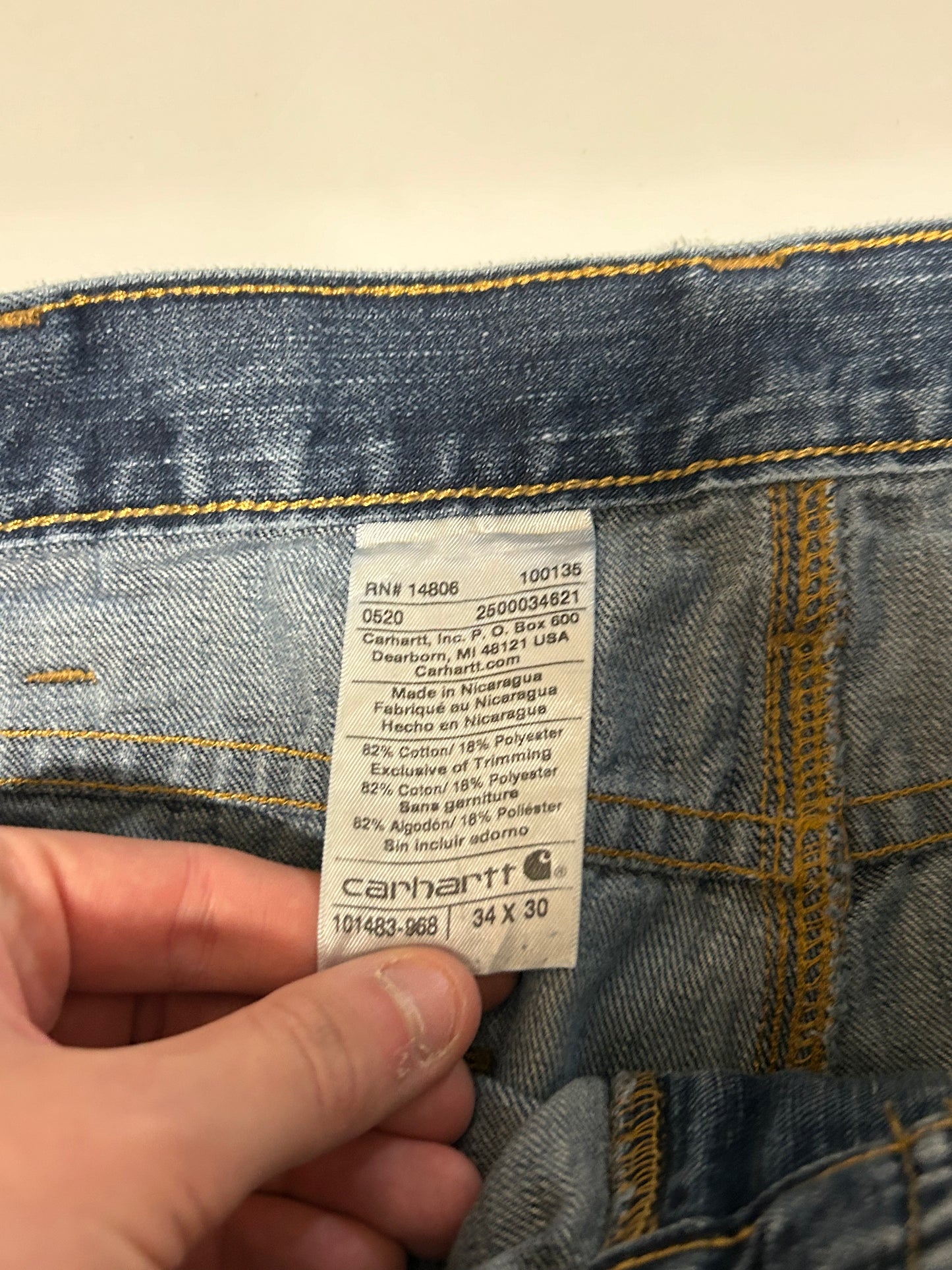 Carhartt baggy jeans (W34)