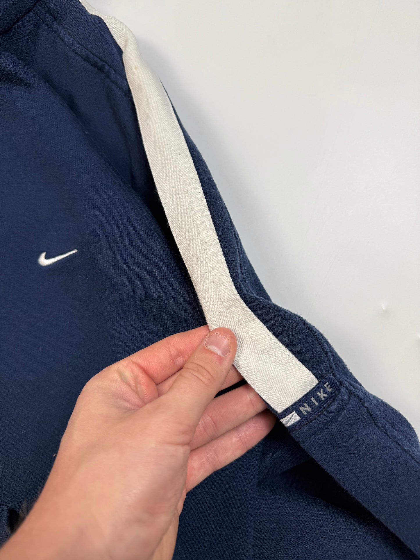 Vintage Nike mini swoosh track top (M)