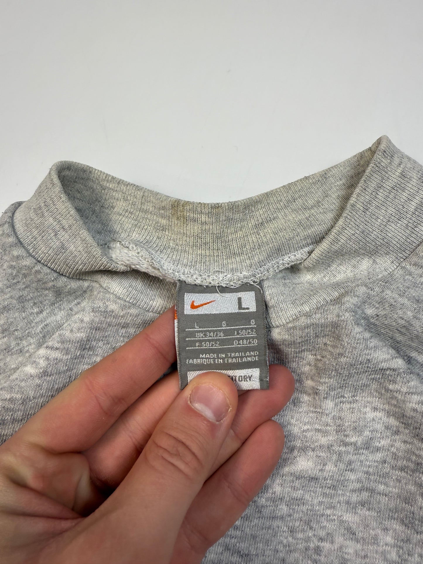 Vintage Nike small logo sweatshirt (L)