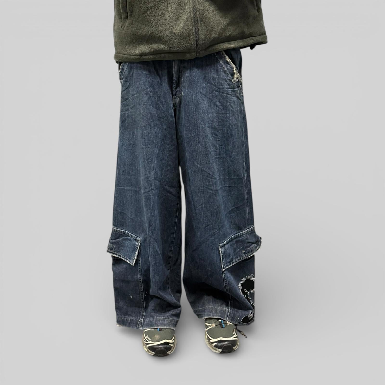 Vintage Y2K super baggy hip hop Jeans (W34)