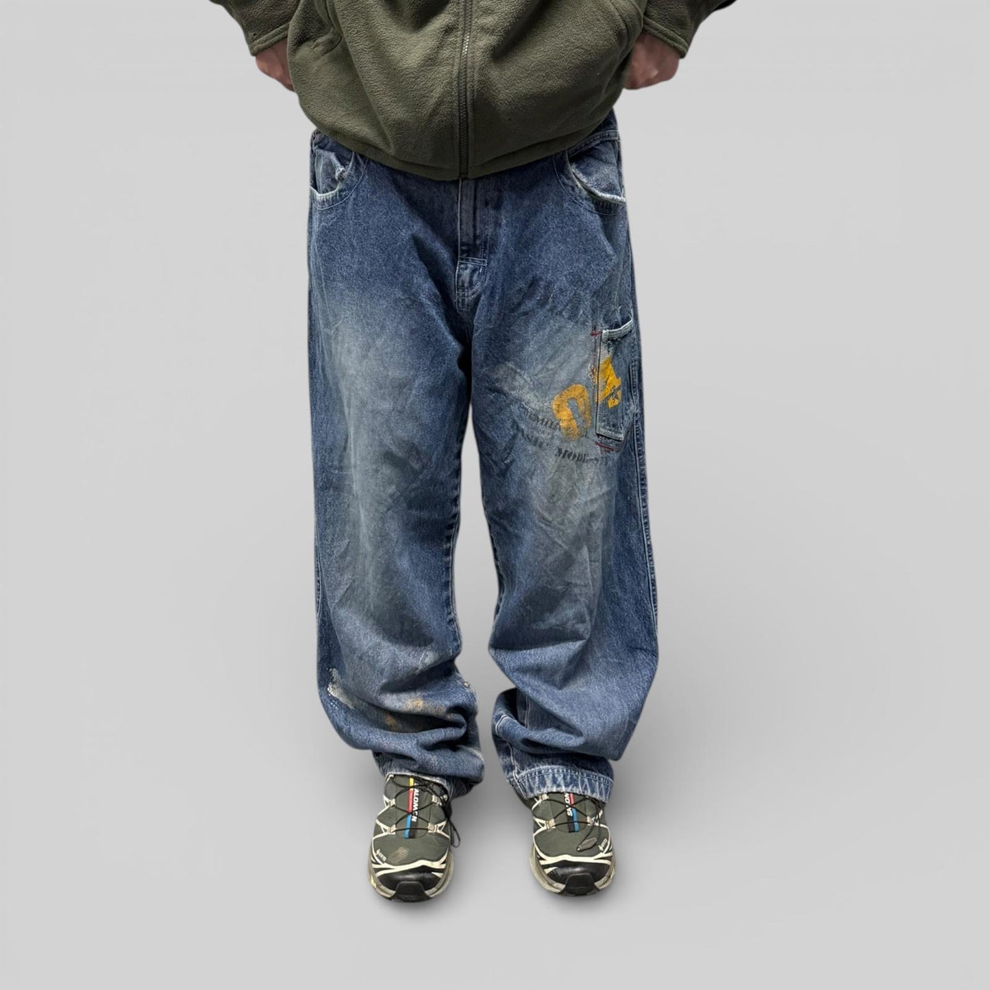 Vintage Y2K baggy hip hop Jeans (W36)