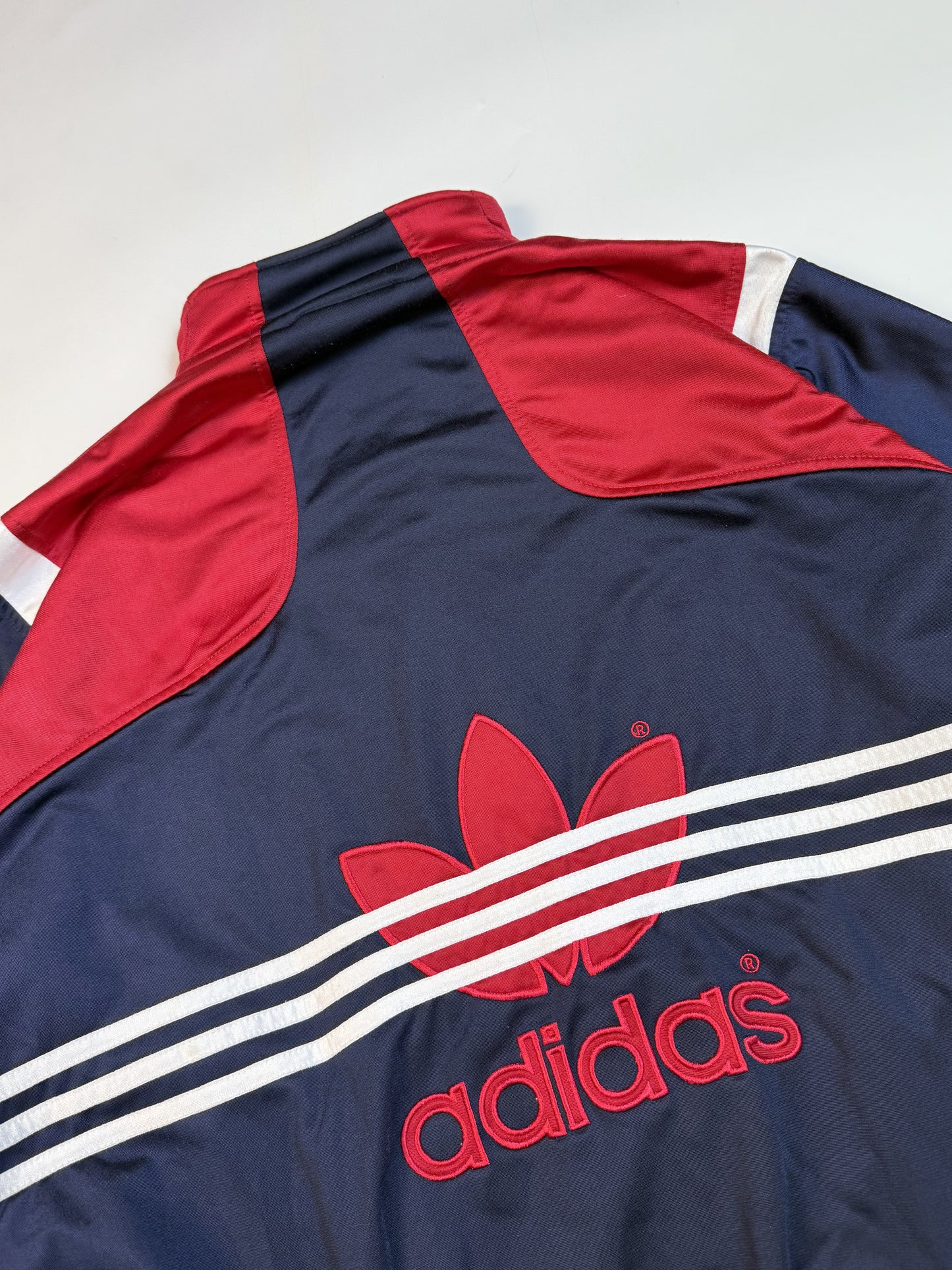 Vintage 90s Adidas track jacket (L)