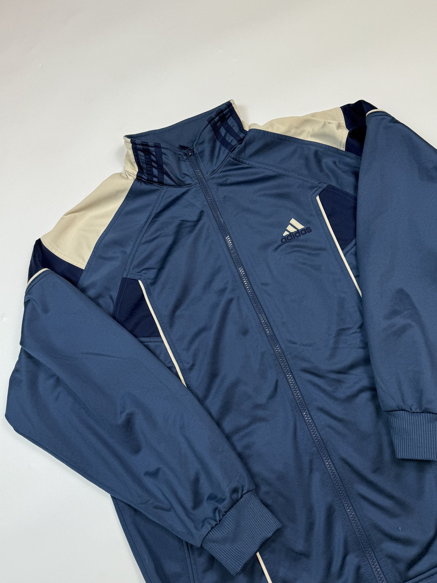 Vintage 90s Adidas track jacket (M)