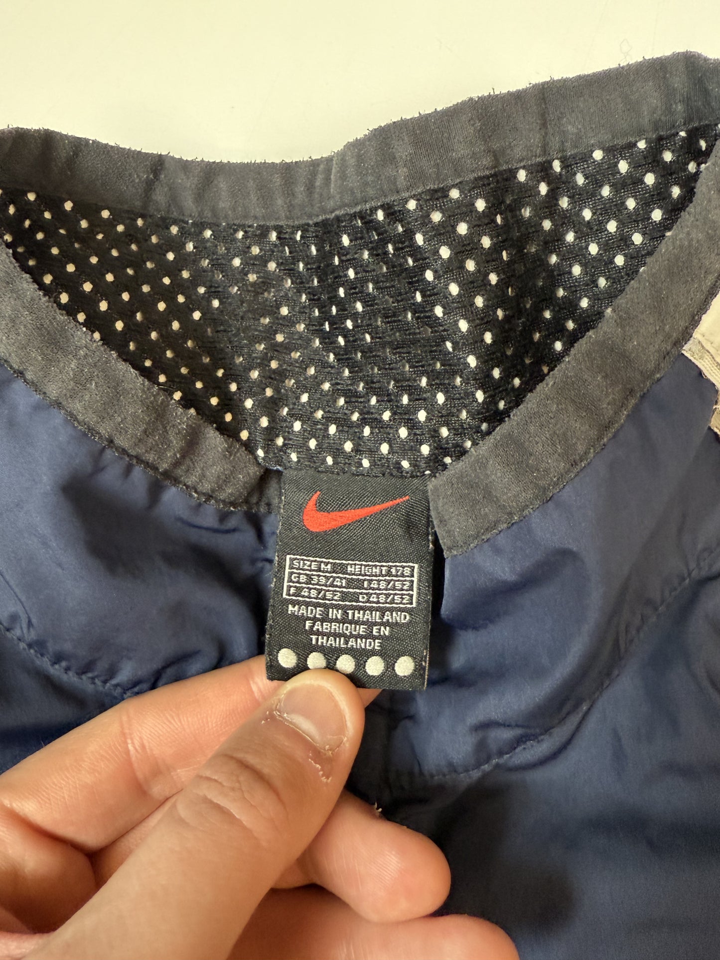 Vintage 90s Nike lightweight jacket (M)