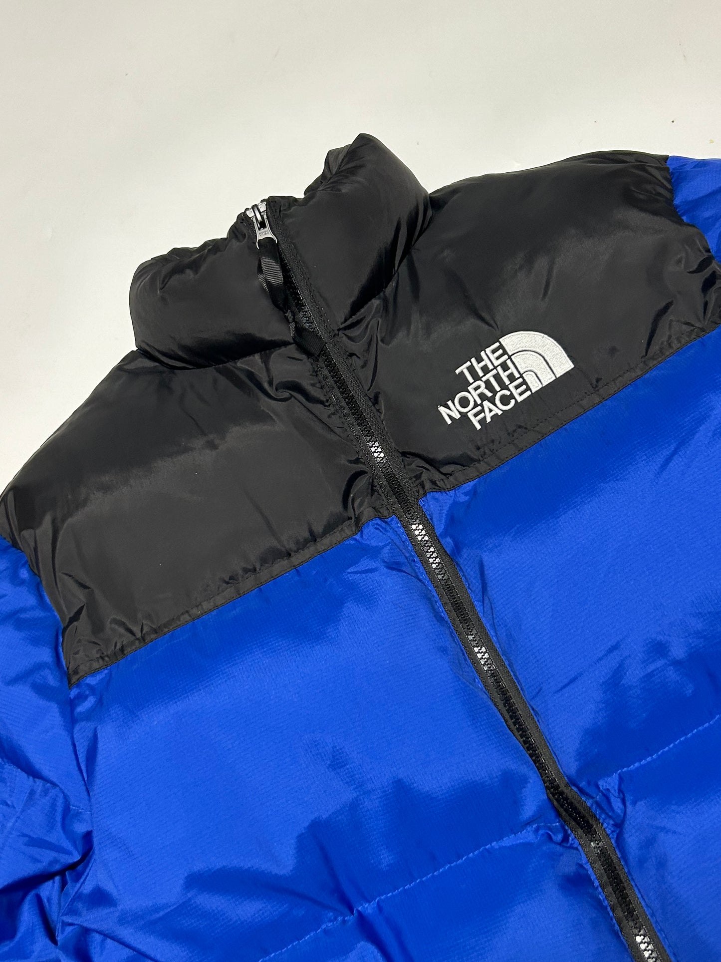 The North Face nuptse 700 puffer jacket (L)