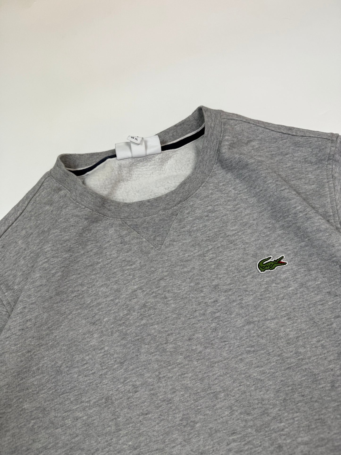 Lacoste small logo sweatshirt (XL)