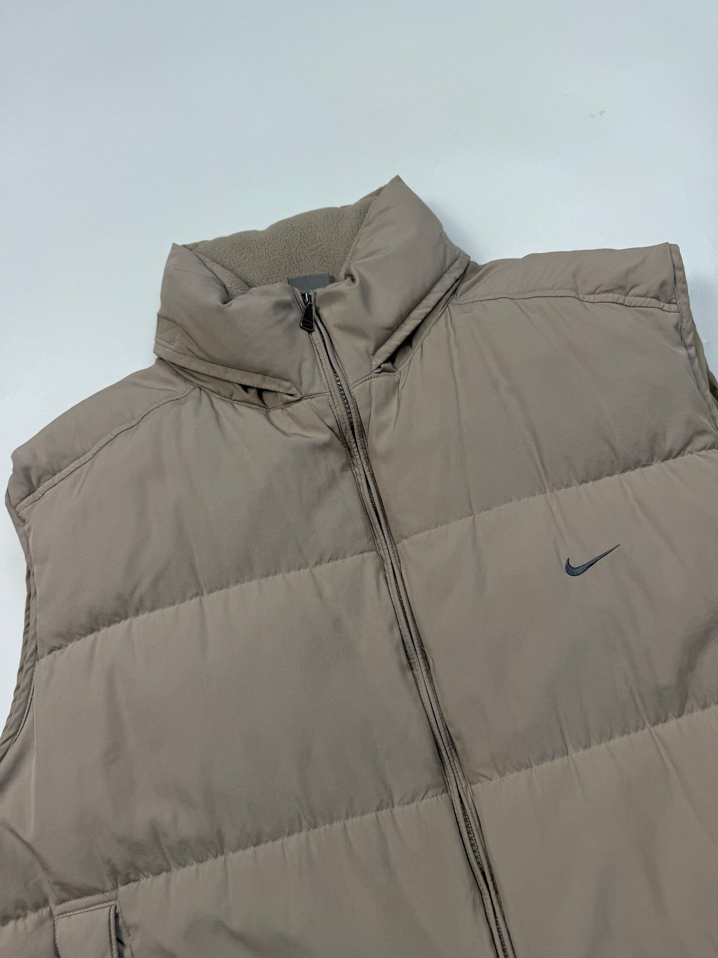 Vintage Nike gilet puffer jacket (XL)
